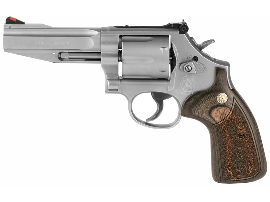 Smith Wesson Performance Center Pro Series Model 686 SSR Revolver 357