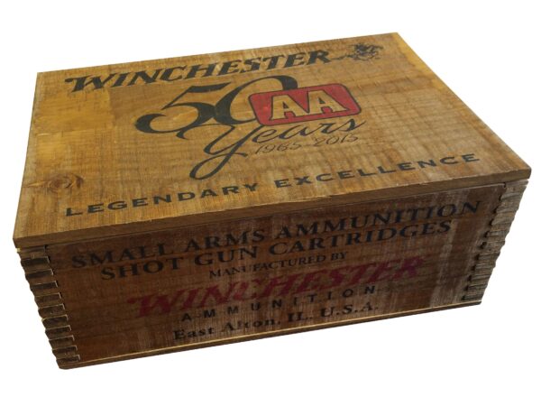 Winchester AA Ammunition 50th Anniversary Light Target 12 Gauge 2 34 1 18 oz 8 Shot Case of 250 10 Boxes of 25 in Wood Box For Sale 2